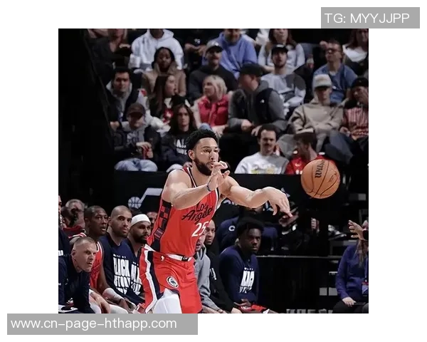 快船前后表现反差巨大前27场惨淡14场逆袭成强队